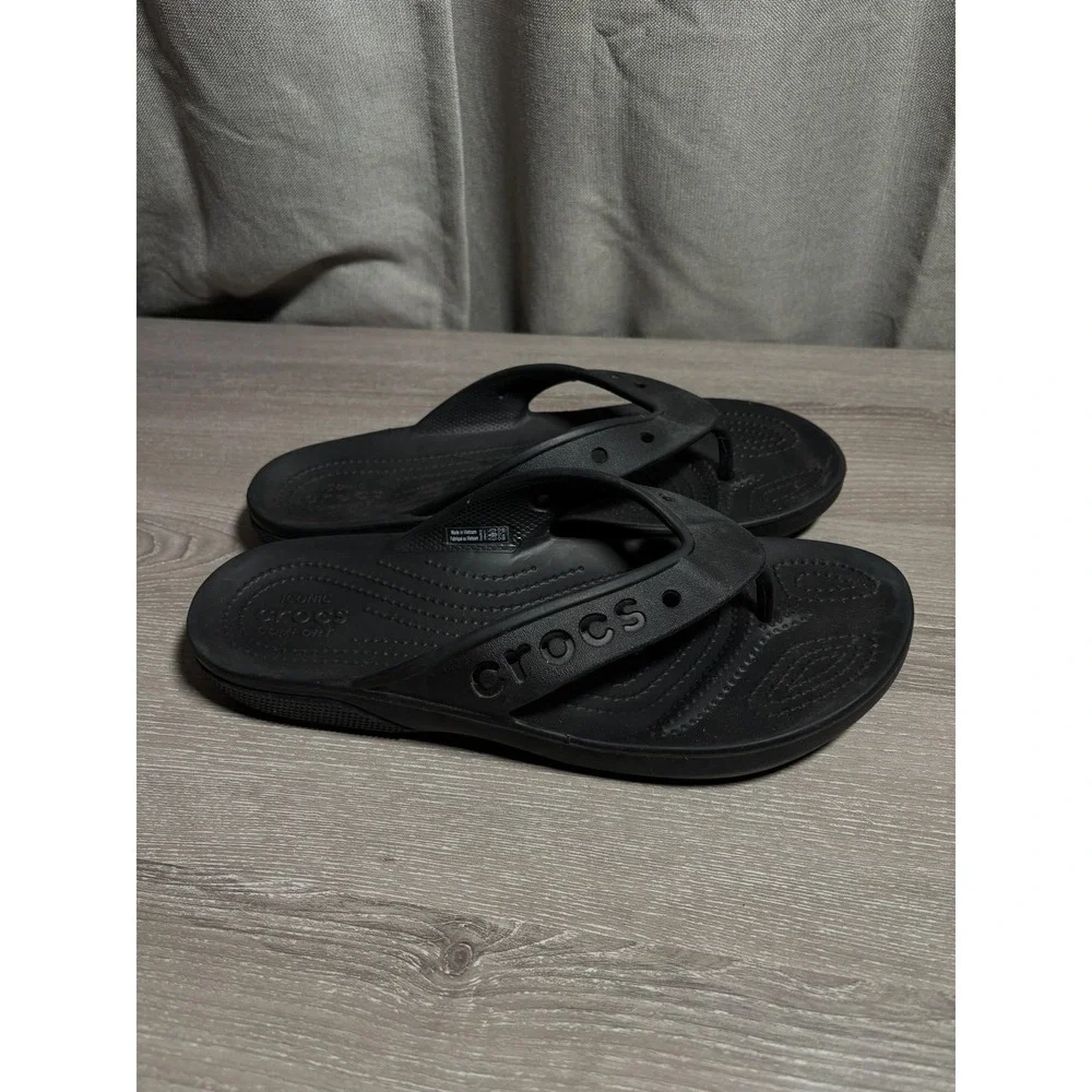 Crocs Crocband Flip Flops Black Women 11 Men 9 Sporty Casual Sandals Comfort